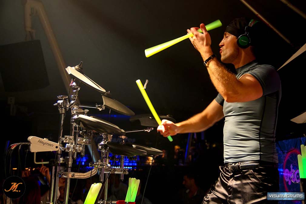 Photo of Neo M playing drums